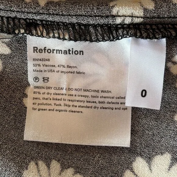 Reformation Flounce Skirt, Daisy Pattern, Size 0 - Picture 5 of 5